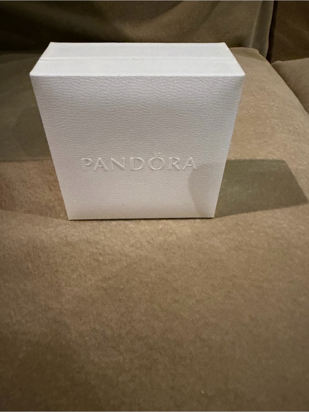 Pandora White Embossed Jewelry Box